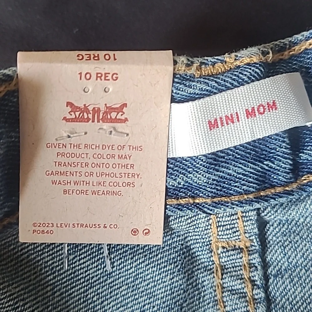 Levi's Girl Shorts, Blue - Picture 8 of 9